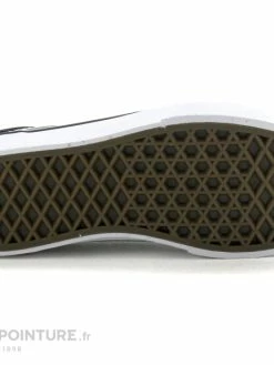 Vans Ward VN0A38J9IJU1 Black White - Sneakers -Eat Dust shop cd24607c73b9e66c561f35ea11d5d5ef 3429901 169033